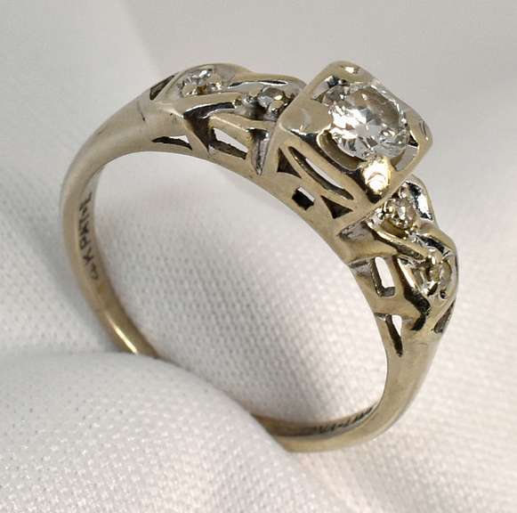 Vintage WG Engagement Ring