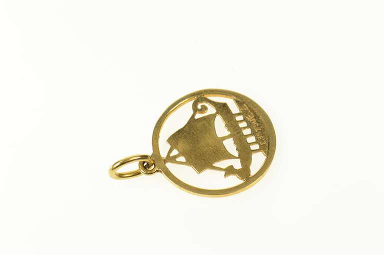 18K Yellow Gold Ornate Etched Viking Row Ship Boat Round Charm/Pendant