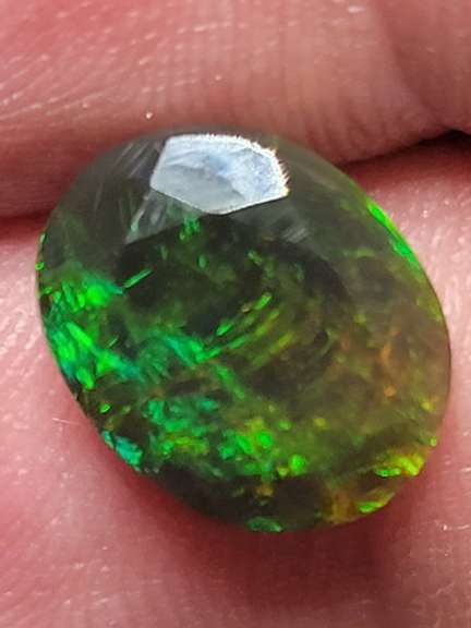 Fingerprint pattern! 2.19ct fairy fire black Opal