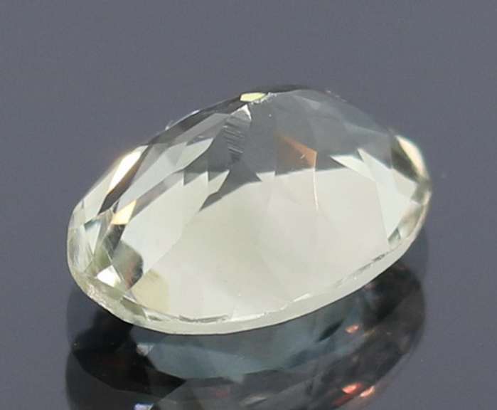 Exceptional 5.37ct natural platinum green Amethyst