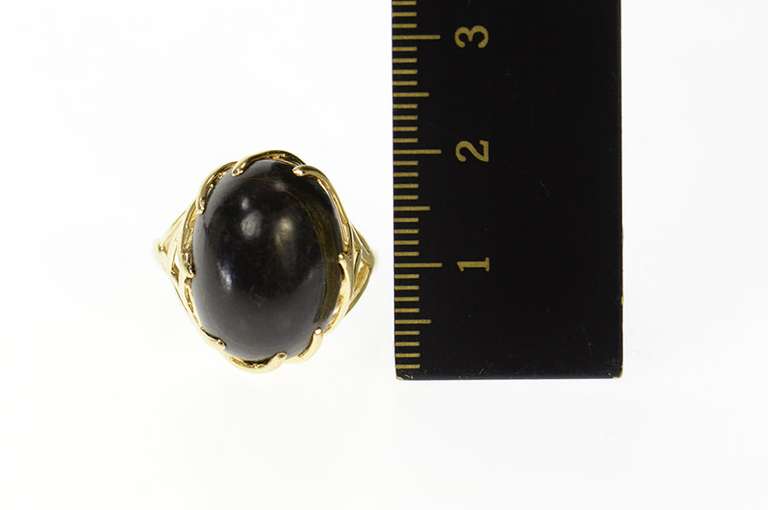 14K Yellow Gold Retro Black Wood Ornate Cocktail Statement Ring
