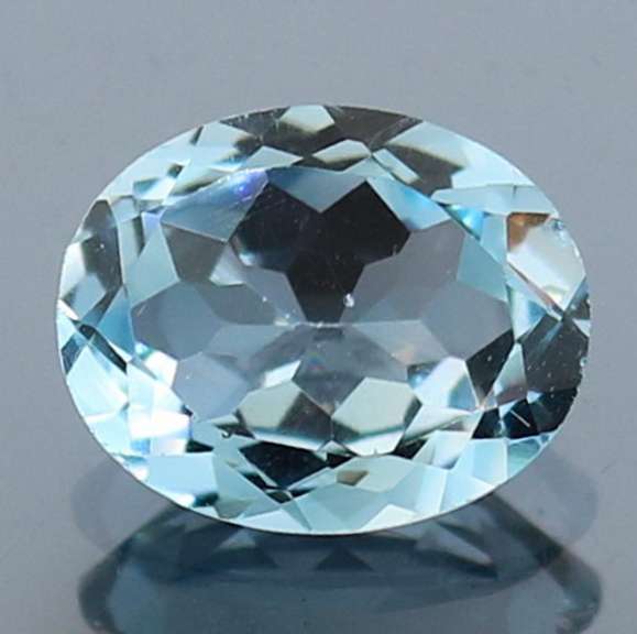 Simply stunning 3.75ct 10.9x8.9mm vivid sky blue Topaz
