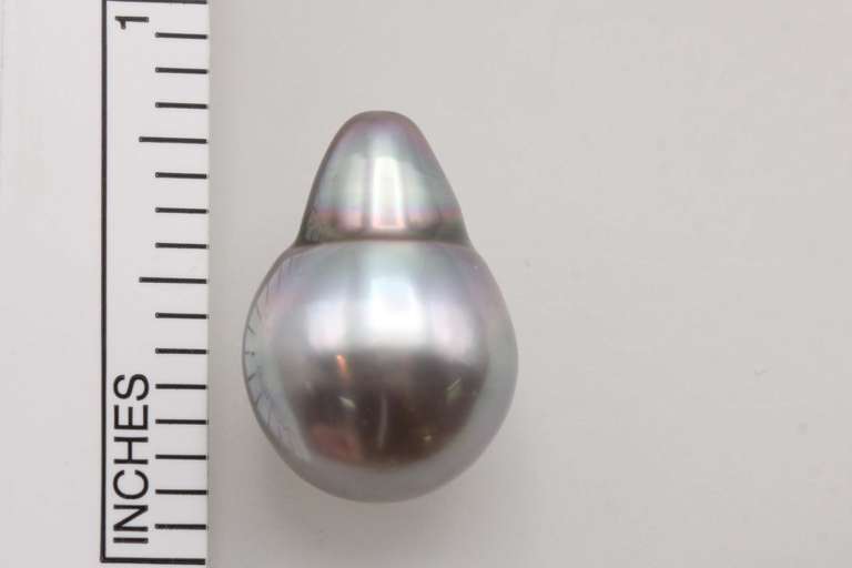 Glowing Natural Color Tahitian Pearl
