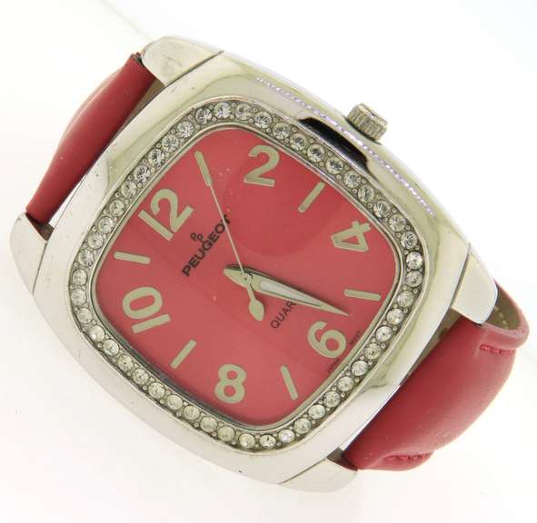 Peugeot 310 Quartz Crystal Inlay Pink Watch