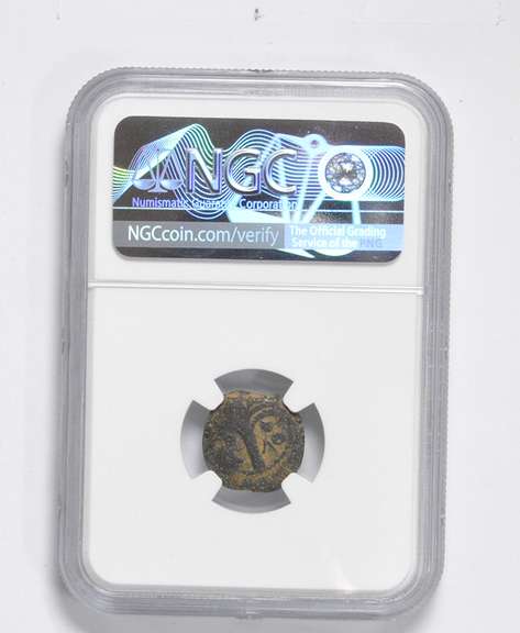 F AD 9-12 Judaea Procuators Marcus Ambibulus AE Prutah (2.32g) - NGC