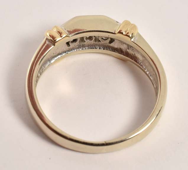 Man's WG and Diamond Ring
