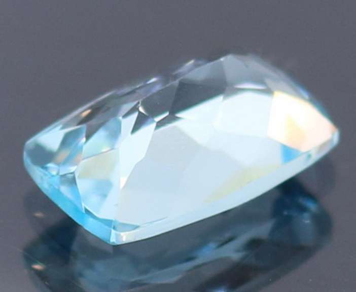 Superb 4.32ct cushion cut Swiss blue Topaz