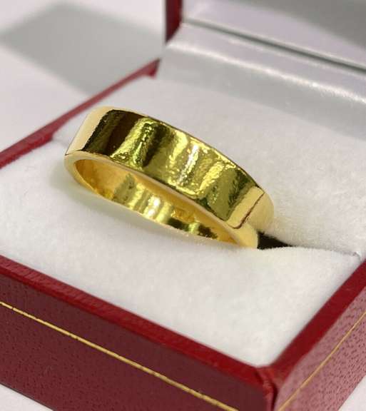 Pure 24kt Solid Yellow Gold Band Ring- Size 8
