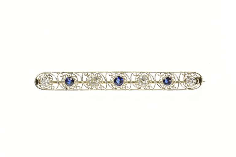 18K White Gold 1.52 Ctw Art Deco Sapphire Diamond Filigree Pin/Brooch
