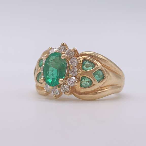 18kt Yellow Gold, Emerald, & Diamond Ring