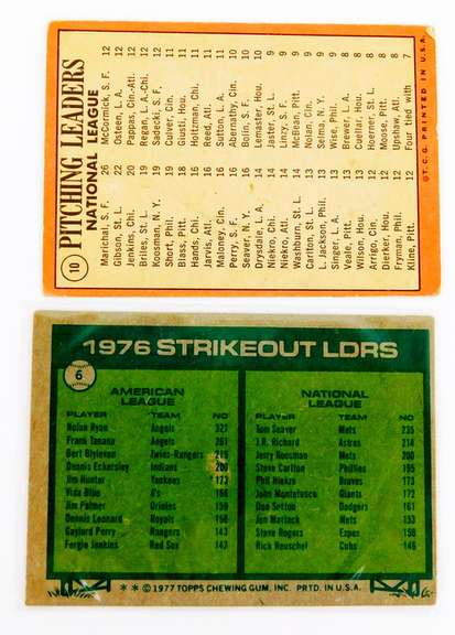 2 Topps Leader Baseball Cards