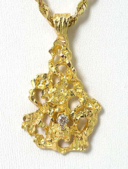Gorgeous 14KT Yellow Gold Nugget Necklace with Diamond