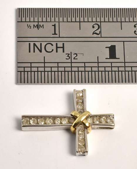 Sweet White Gold Diamond Cross