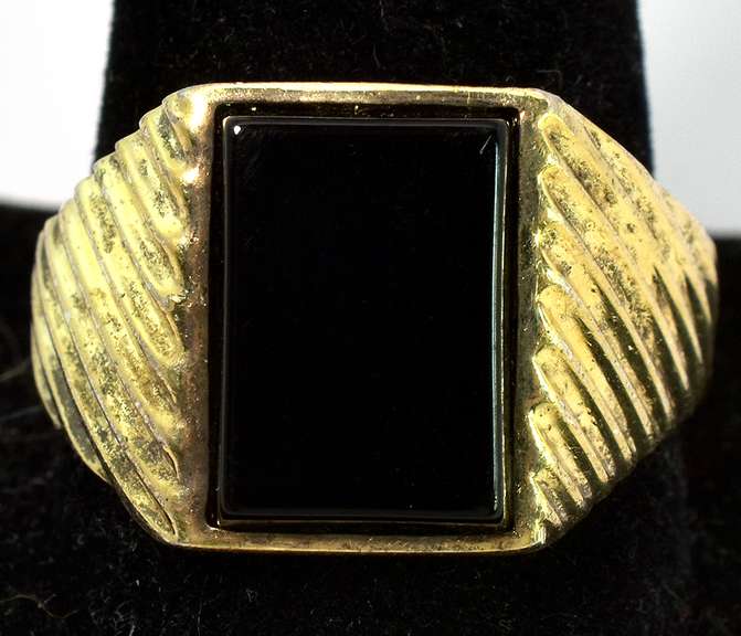 Hefty Onyx Ring in Sterling Silver