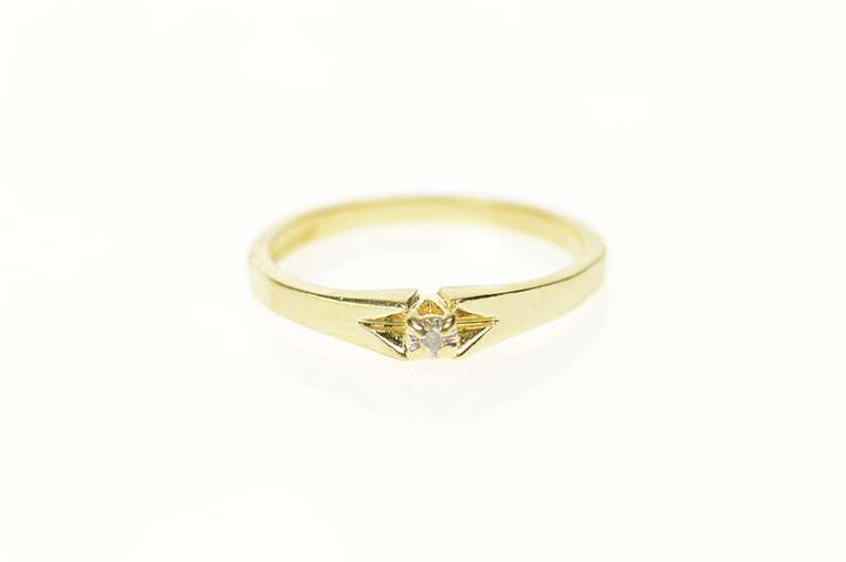 10K Yellow Gold Simple Diamond Solitaire Classic Promise Ring