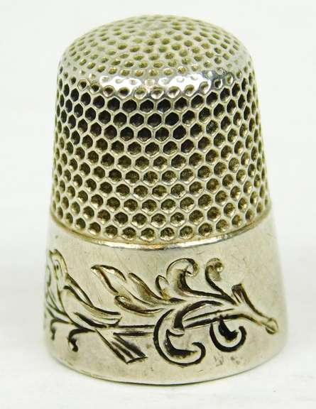 Antique Sterling Silver Thimble - Bird Motif