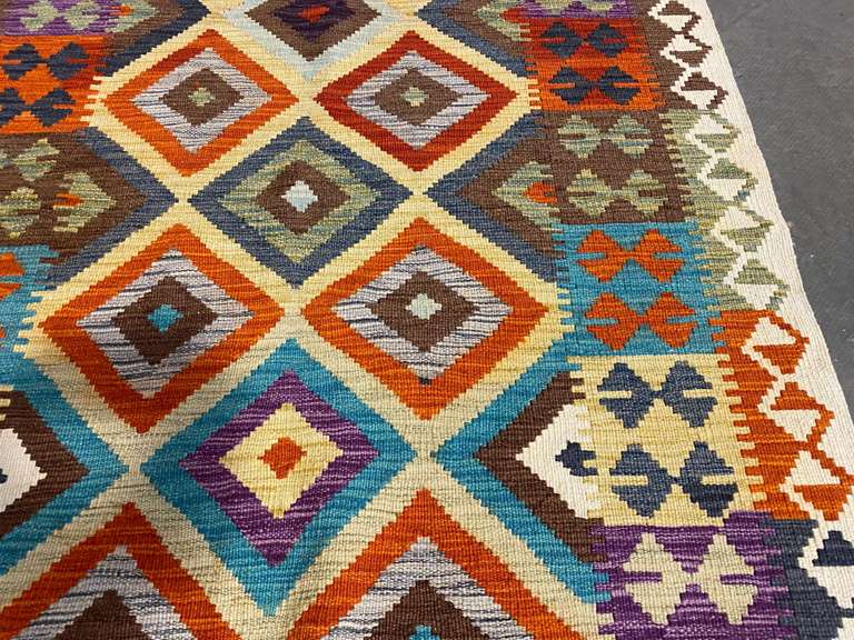 COLORFUL HAND KNOTTED KLIM 4x6