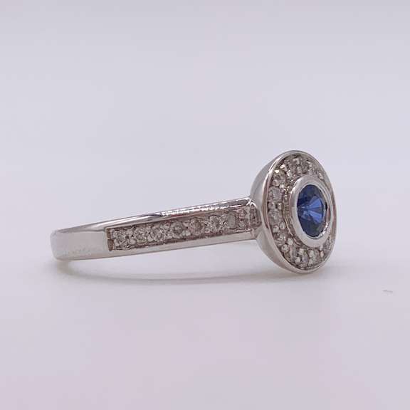 14kt Gold, Blue Sapphire, & Diamond Cocktail Ring