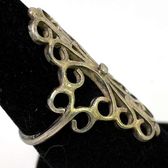 Lovely Sterling Silver Filigree Ring