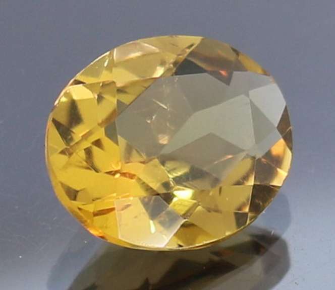 Vivid 3.87ct golden Citrine