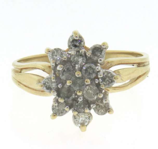 Brilliant Yellow Gold Diamond Cluster Ring