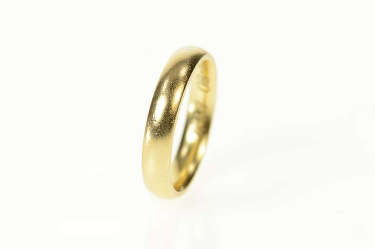 14K Yellow Gold 4.2mm Classic Simple Rounded Wedding Band Ring