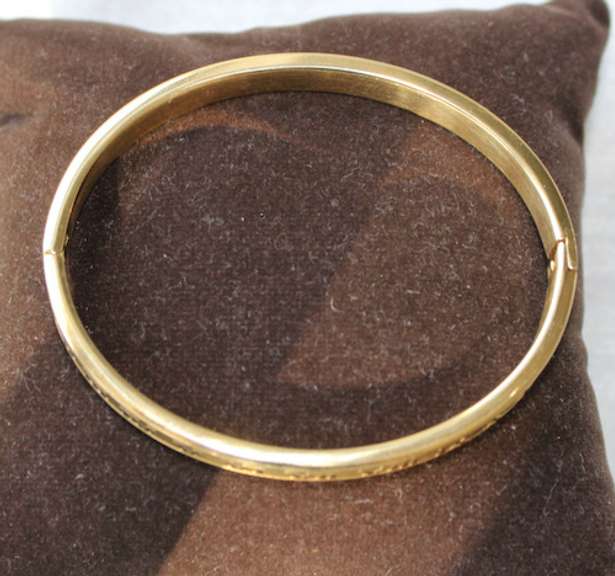 Golden Color Roman Numeral Bracelet