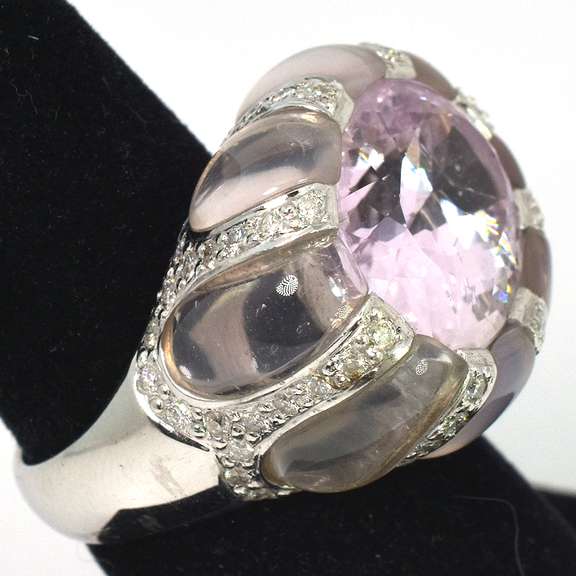 Jaw-Dropping Kunzite Ring in 18KT White Gold