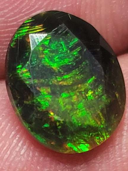 Fingerprint pattern! 2.19ct fairy fire black Opal