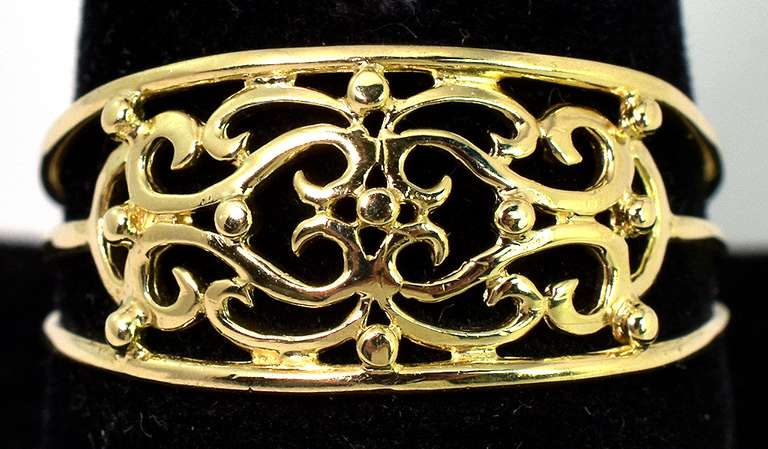 Incredible Filigree Band-Style Ring in 14KT Yellow Gold