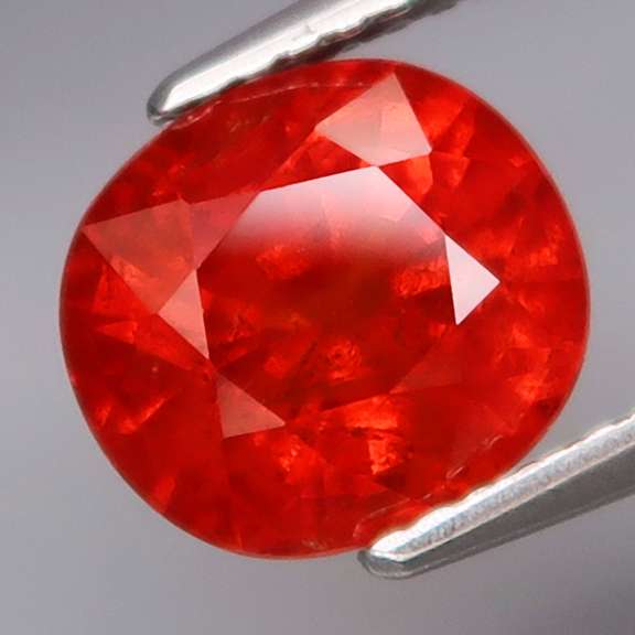 Fiery 3.28ct top red orange Spessartite Garnet