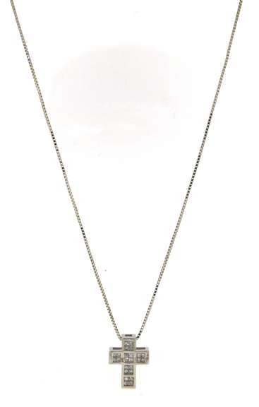 Dazzling White Gold Diamond Cross Pendant on Chain