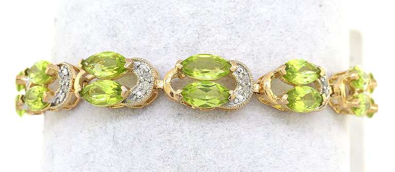 Stately Peridot & Diamond Bracelet in Vermeil