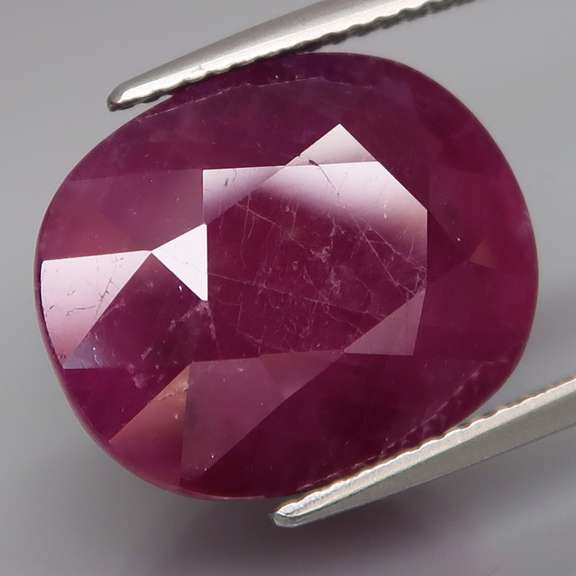 Gigantic UNHEATED 21.52ct Guinea Ruby
