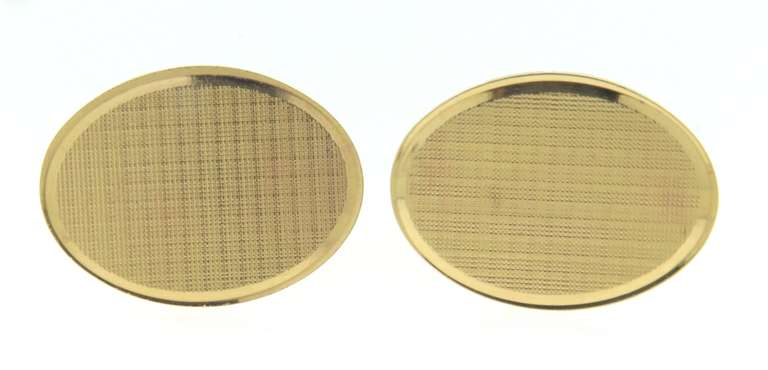 Wonderful Yellow Gold Oval Cufflinks