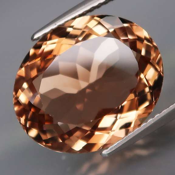 Sparkling 12.44ct peach champagne Topaz