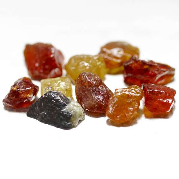 Gorgeous 18.93ct uncut Garnet set