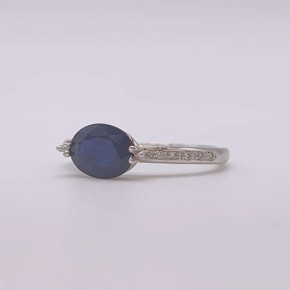 14kt Gold, Blue Sapphire, & Diamond Cocktail Ring