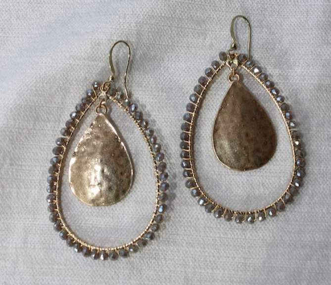 A Very Sexy  Fashion  Design Earrings