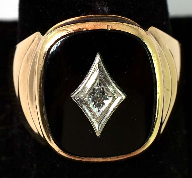 Bold Onyx & Diamond Ring in Yellow Gold