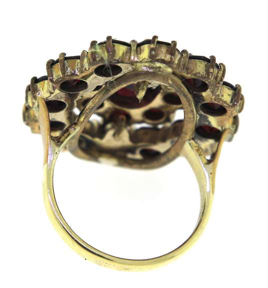 Charming Yellow Gold Garnet Cluster Ring