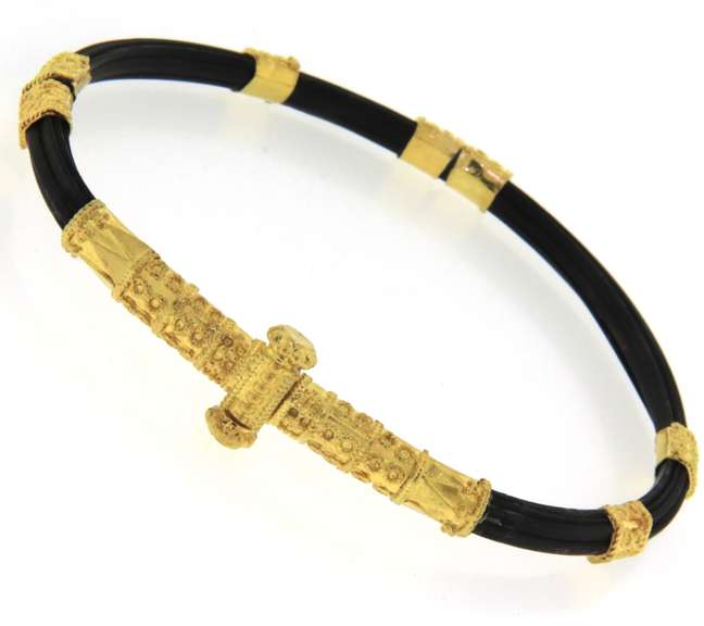 Exciting 18kt Elephant Hair Bangle