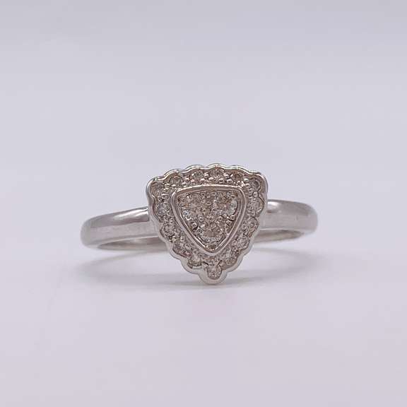 14kt White Gold Diamond Ring