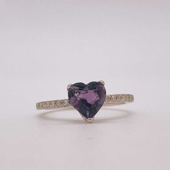 14kt Gold, Amethyst, & Diamond Cocktail Ring