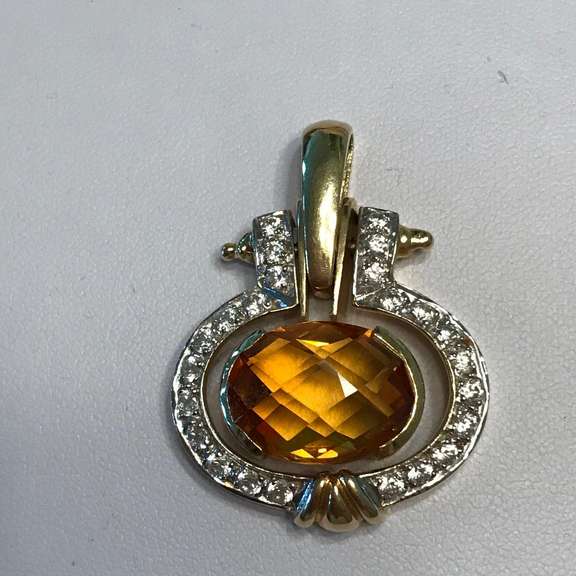 18k yellow gold diamond and citrine pendant
