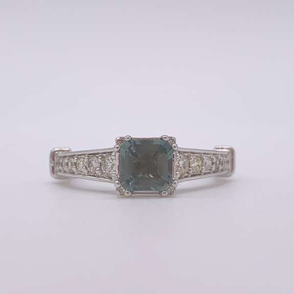 14kt Gold, Tourmaline, & Diamond Cocktail Ring