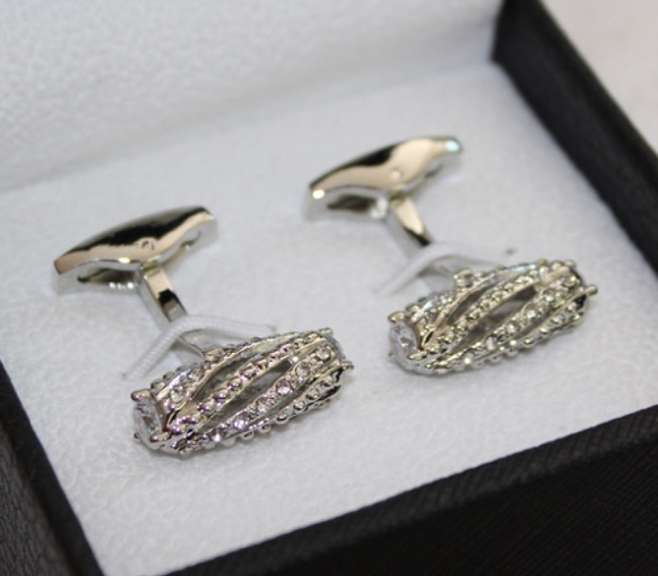 Handsome Pair Jeweled Style Cufflinks By Carelli