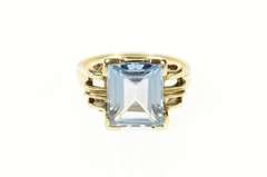 10K Yellow Gold Blue Topaz Solitaire 1940's Statement Ring