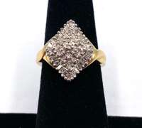 14kt Yellow Gold Diamond Cluster Ring