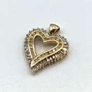 10 KT Yellow Gold Diamond Pendant